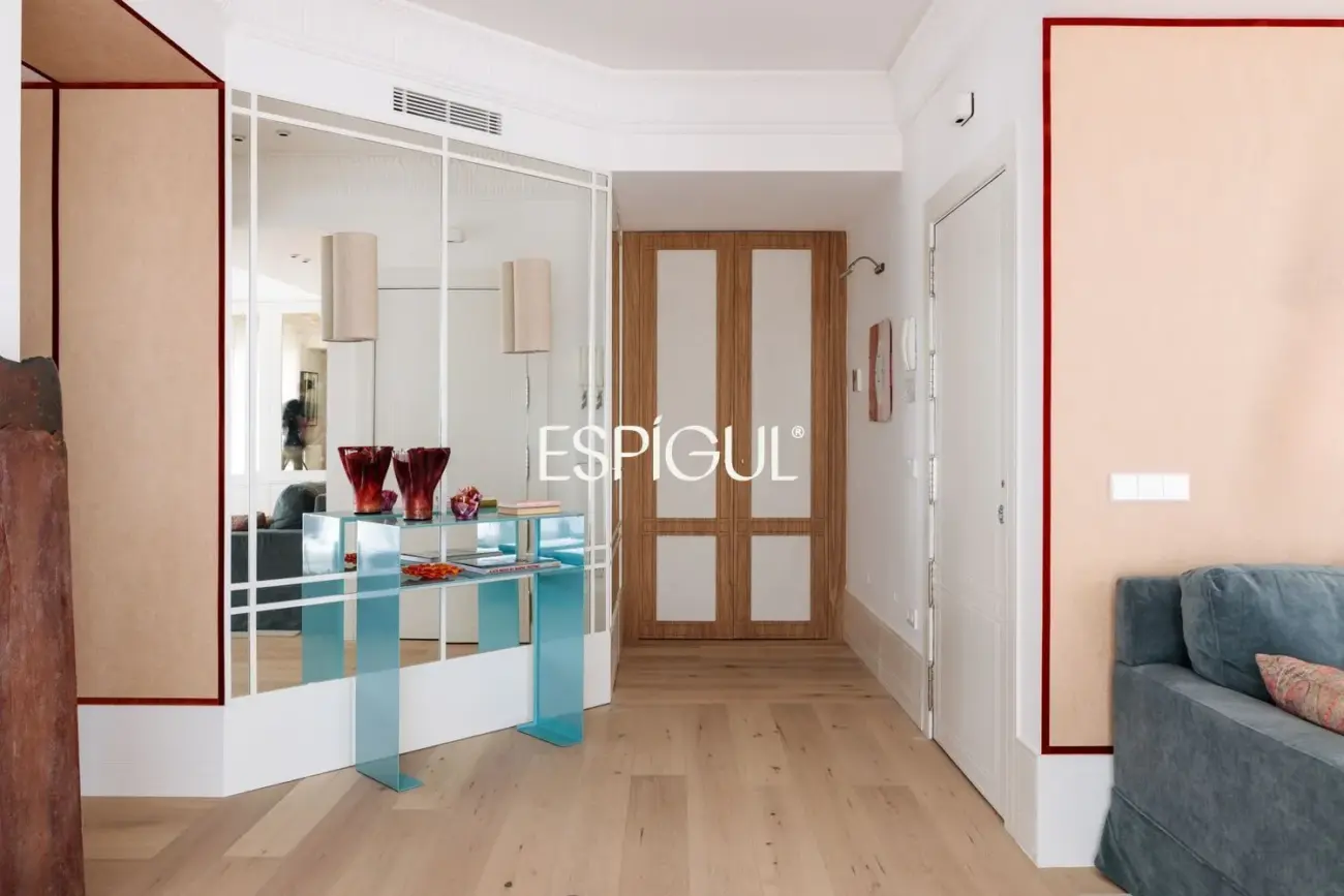 Exclusivo ático en venta con terraza en el corazón del Barrio de Salamanca