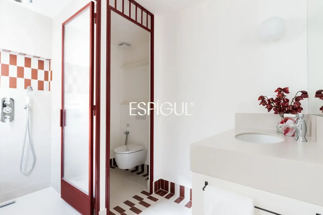 Exclusivo ático en venta con terraza en el corazón del Barrio de Salamanca