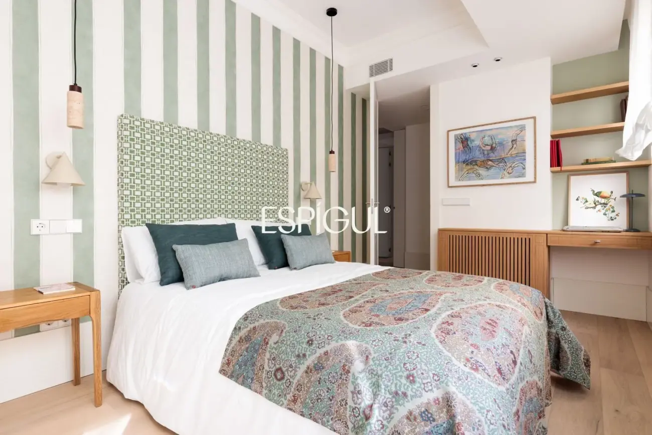 Exclusivo ático en venta con terraza en el corazón del Barrio de Salamanca