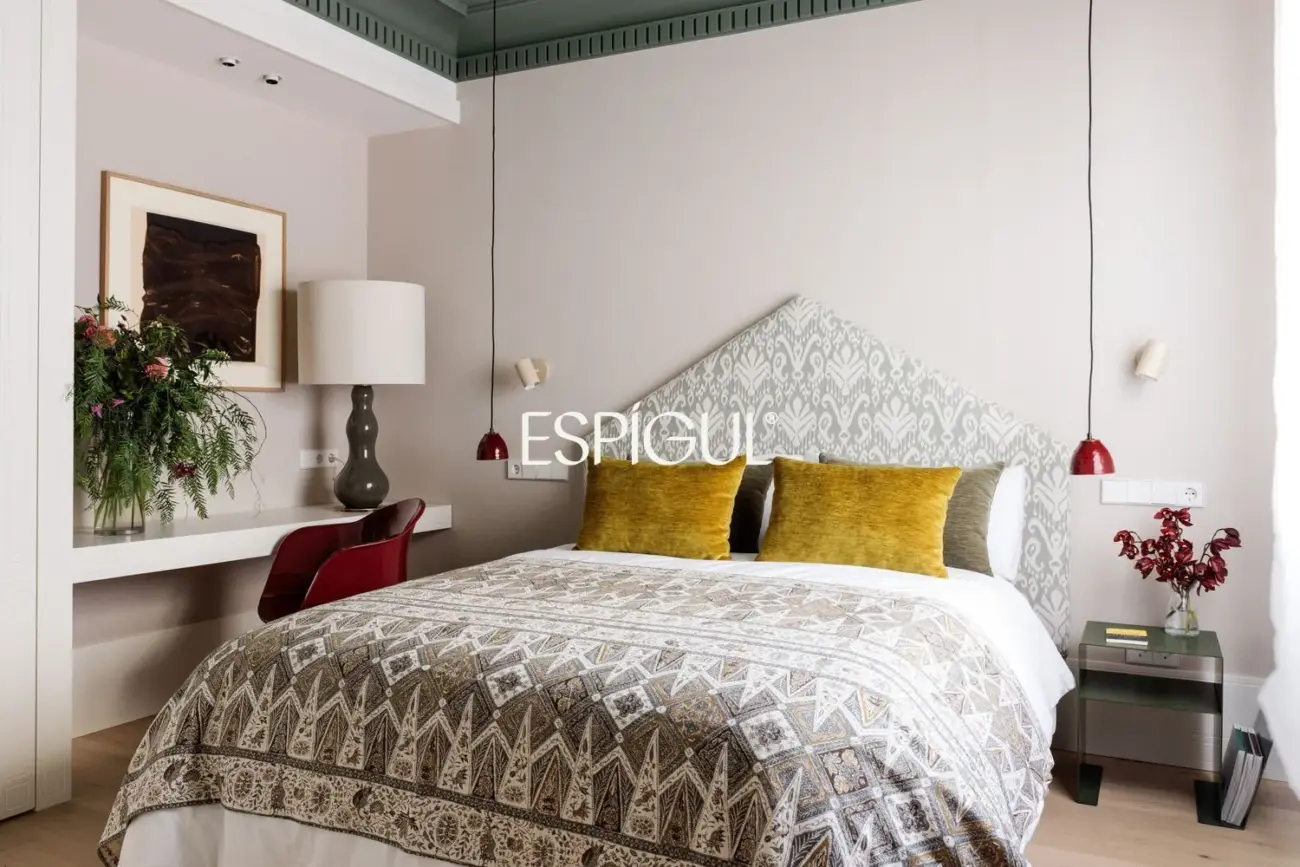 Exclusivo ático en venta con terraza en el corazón del Barrio de Salamanca