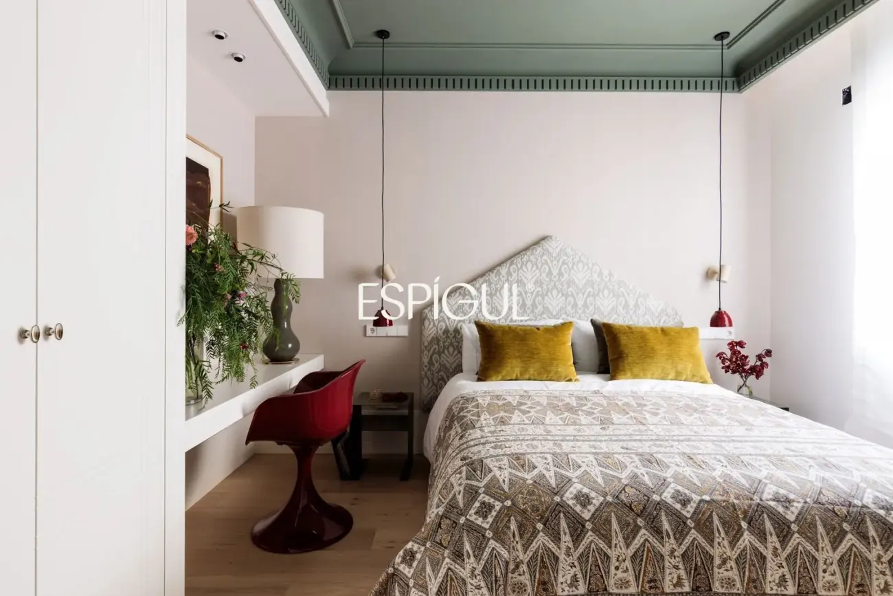 Exclusivo ático en venta con terraza en el corazón del Barrio de Salamanca