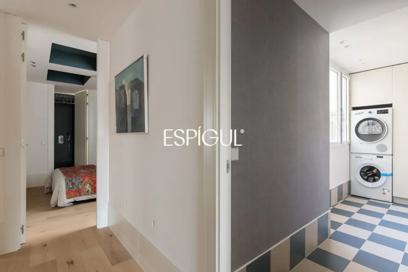 Exclusivo ático en venta con terraza en el corazón del Barrio de Salamanca