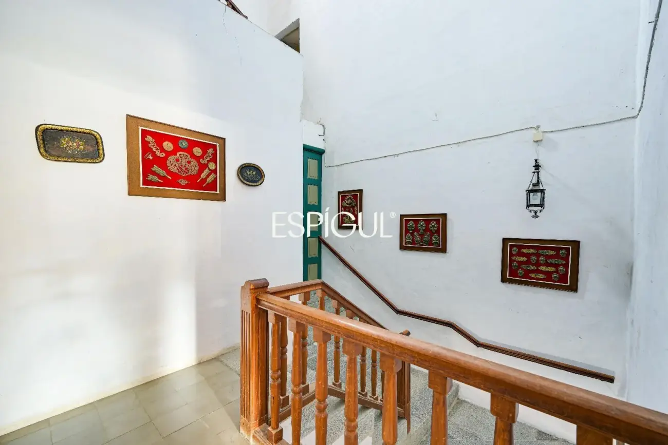 Majestuosa finca señorial catalogada en el centro histórico de Torroella de Montgrí