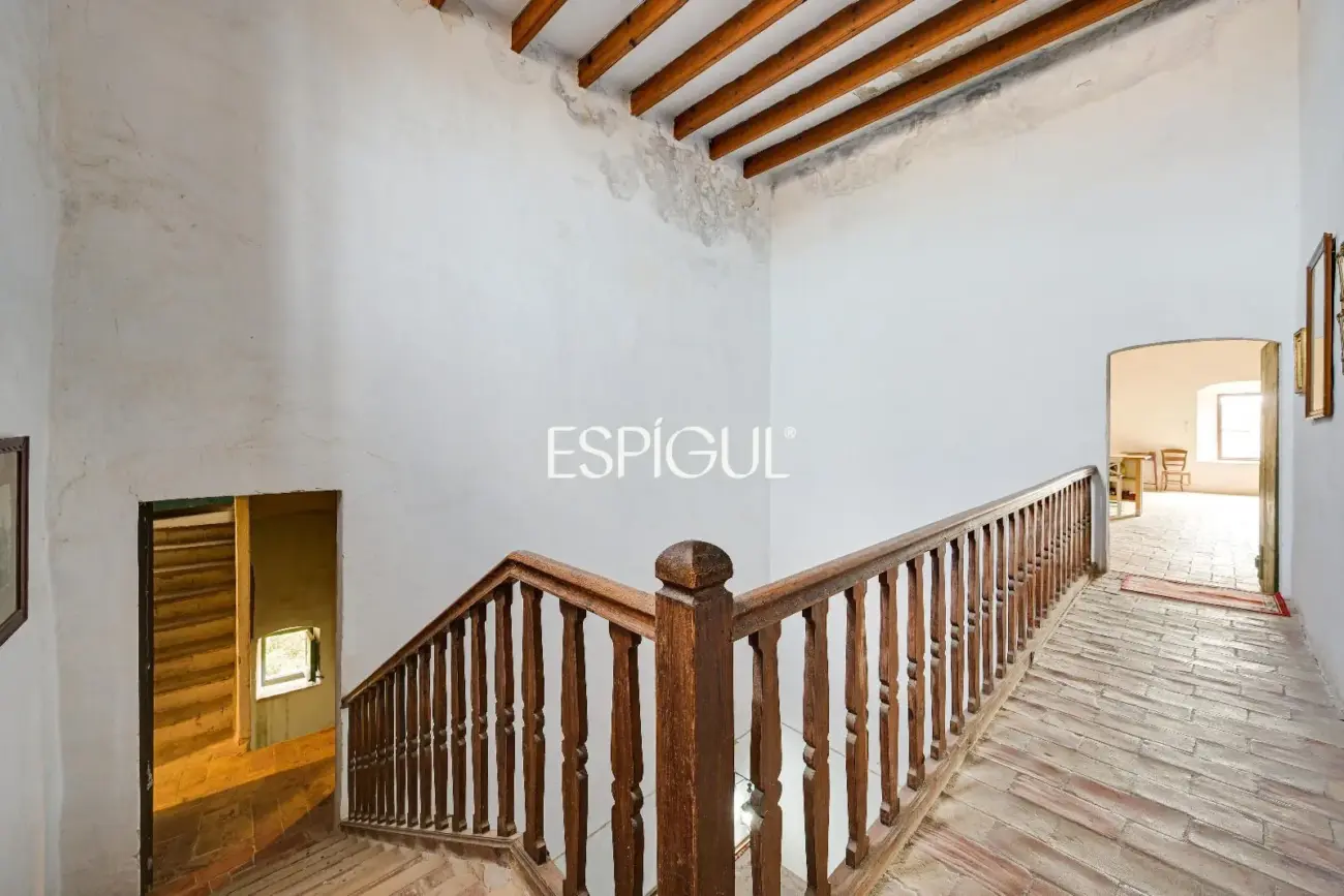 Majestuosa finca señorial catalogada en el centro histórico de Torroella de Montgrí