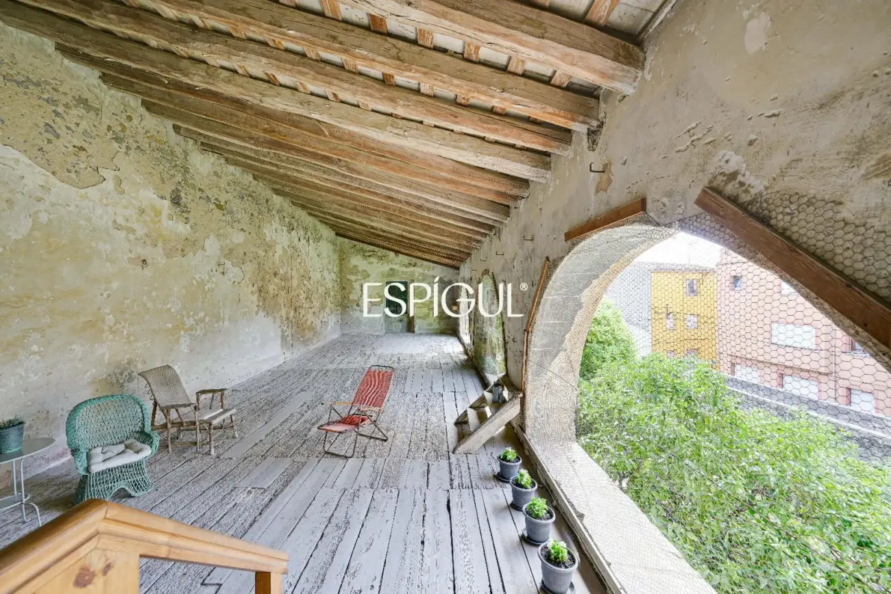 Majestuosa finca señorial catalogada en el centro histórico de Torroella de Montgrí