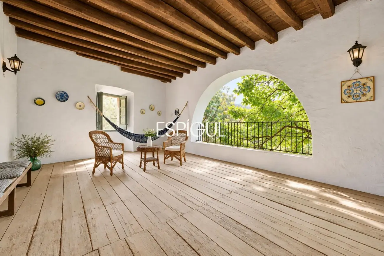Majestuosa finca señorial catalogada en el centro histórico de Torroella de Montgrí