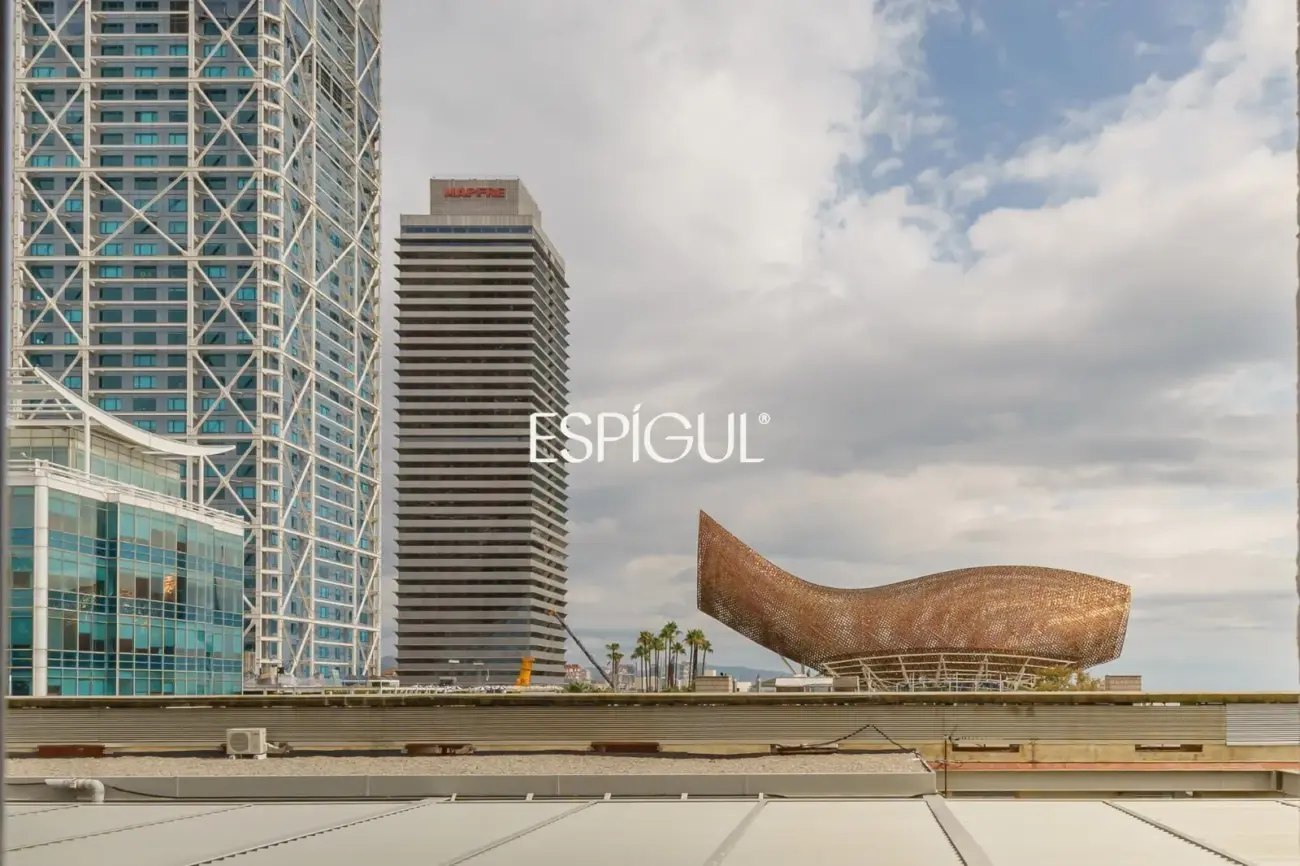 Appartement en étage élevé avec vue sur la mer et trois balcons, à deux pas de la Vila Olímpica