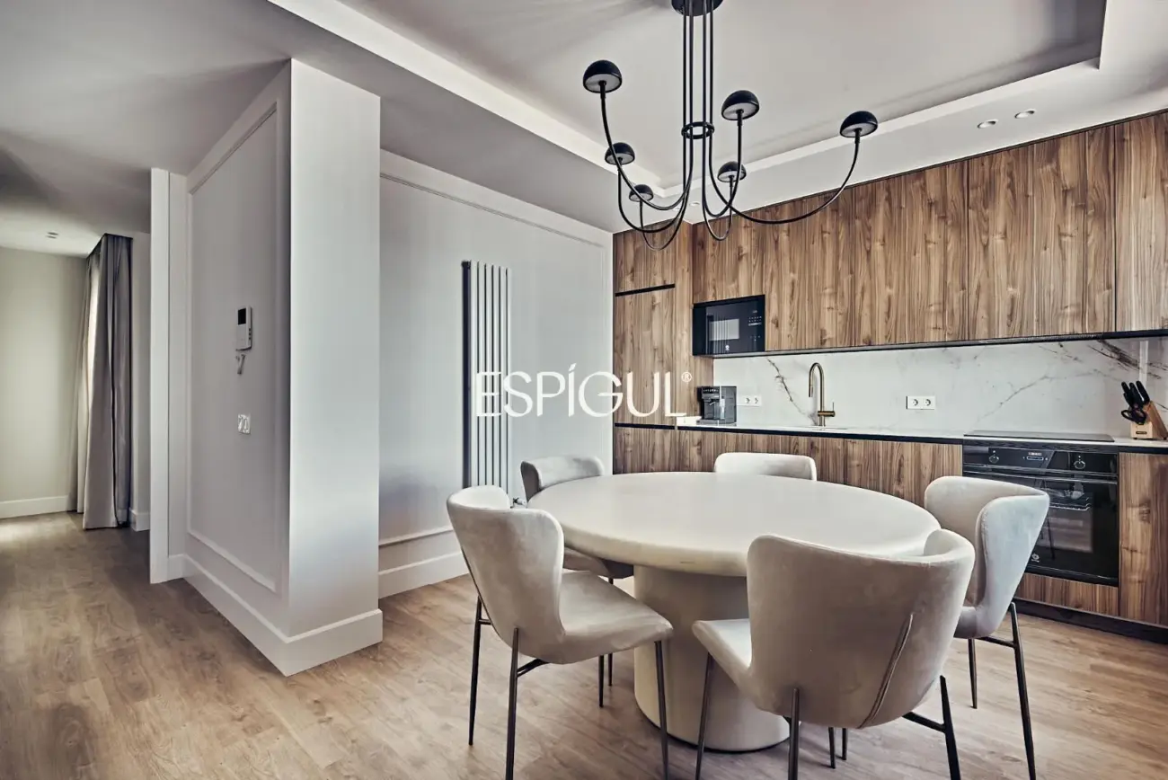 Apartment for sale in Alcalde Sainz de Baranda