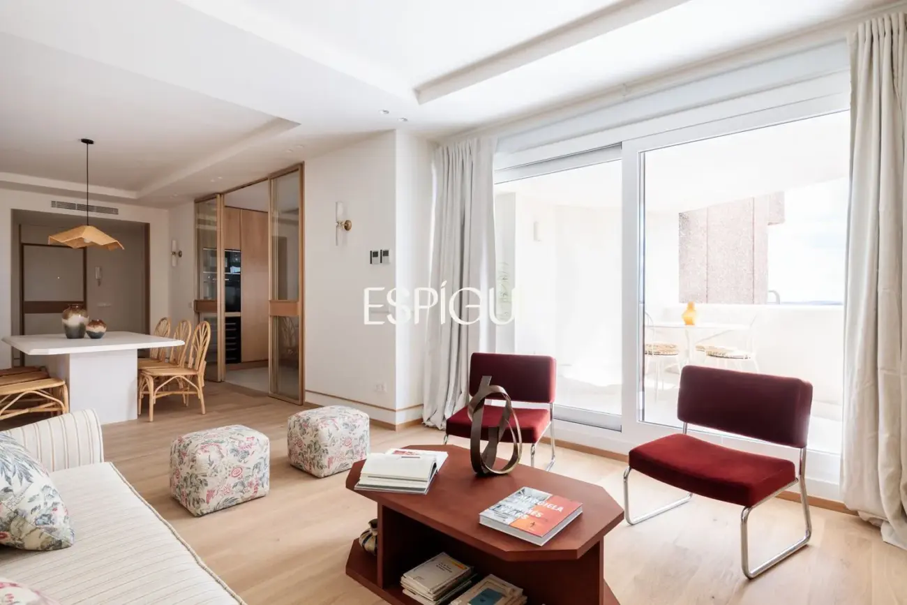 Piso en venta  en la torre Valencia con terraza, Retiro