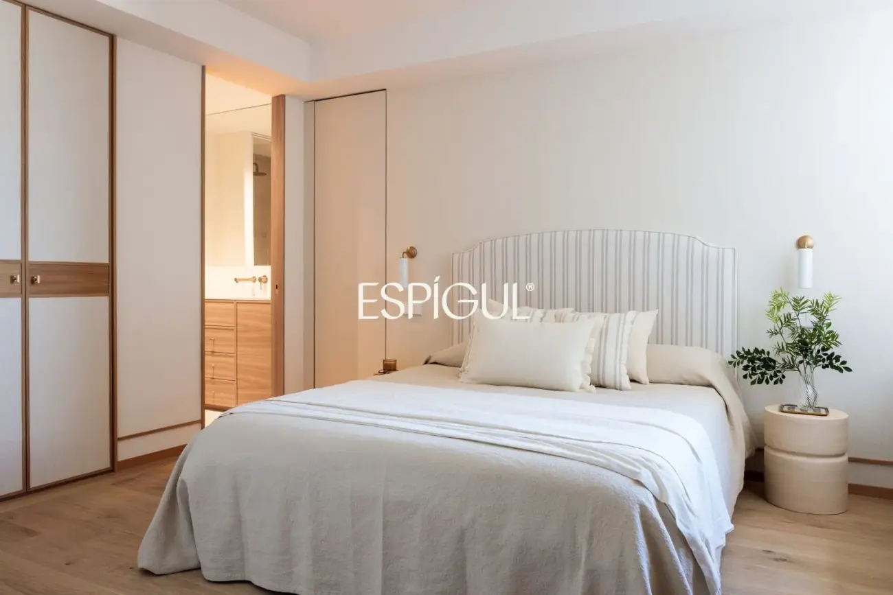 Piso en venta  en la torre Valencia con terraza, Retiro