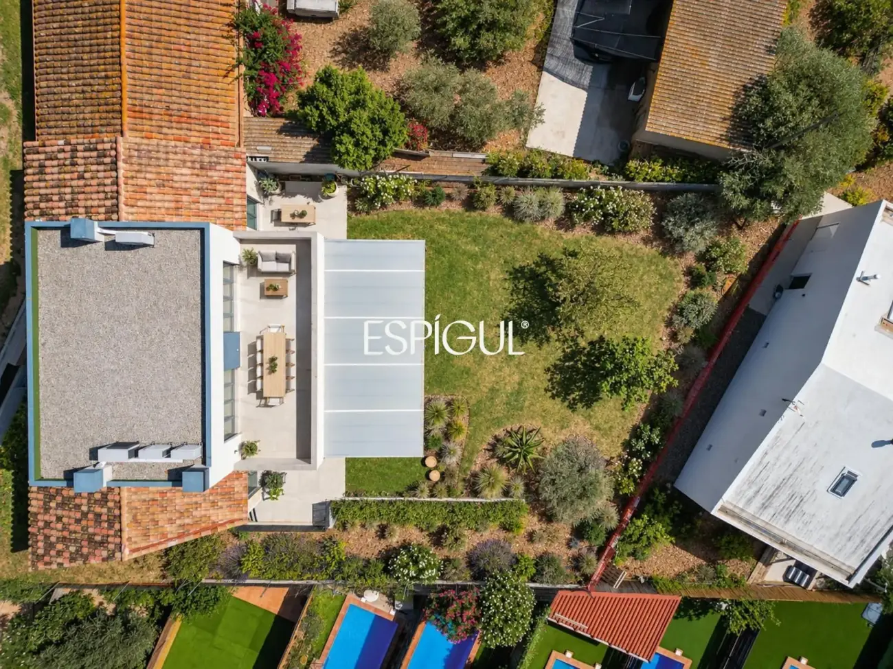Una casa de autor en el corazón del Empordà