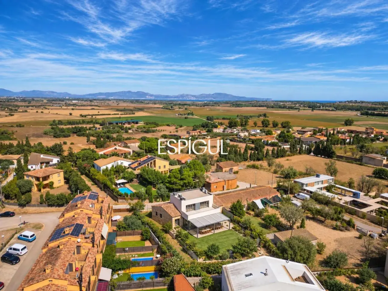 Una casa de autor en el corazón del Empordà