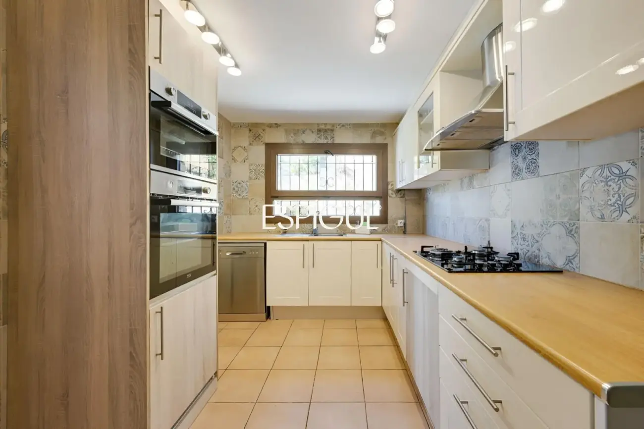 Villa amb llicència turística a Vescomtat de Cabanyes, Calonge