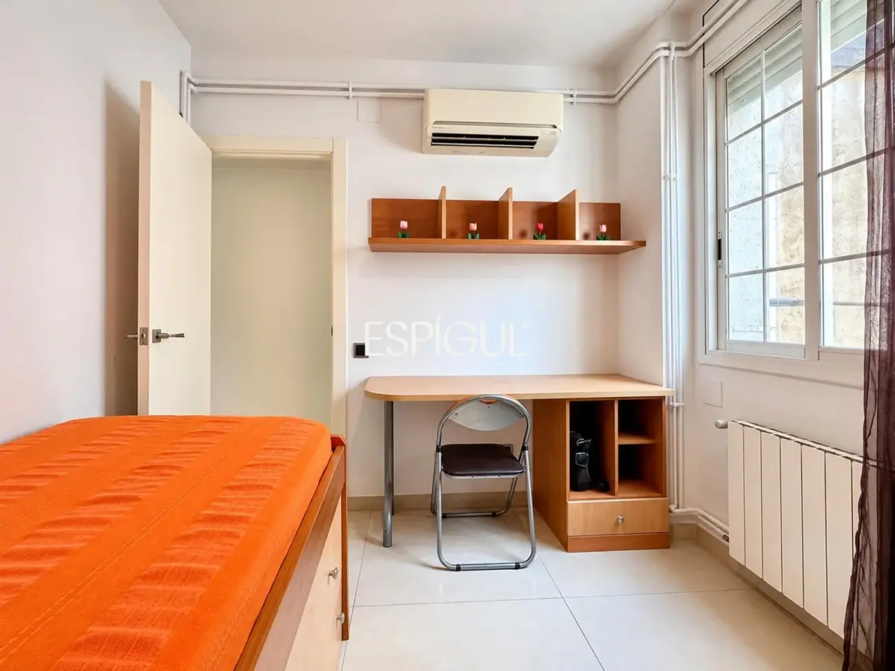 Ático en venta con vistas al Mediterráneo en Poble Sec
