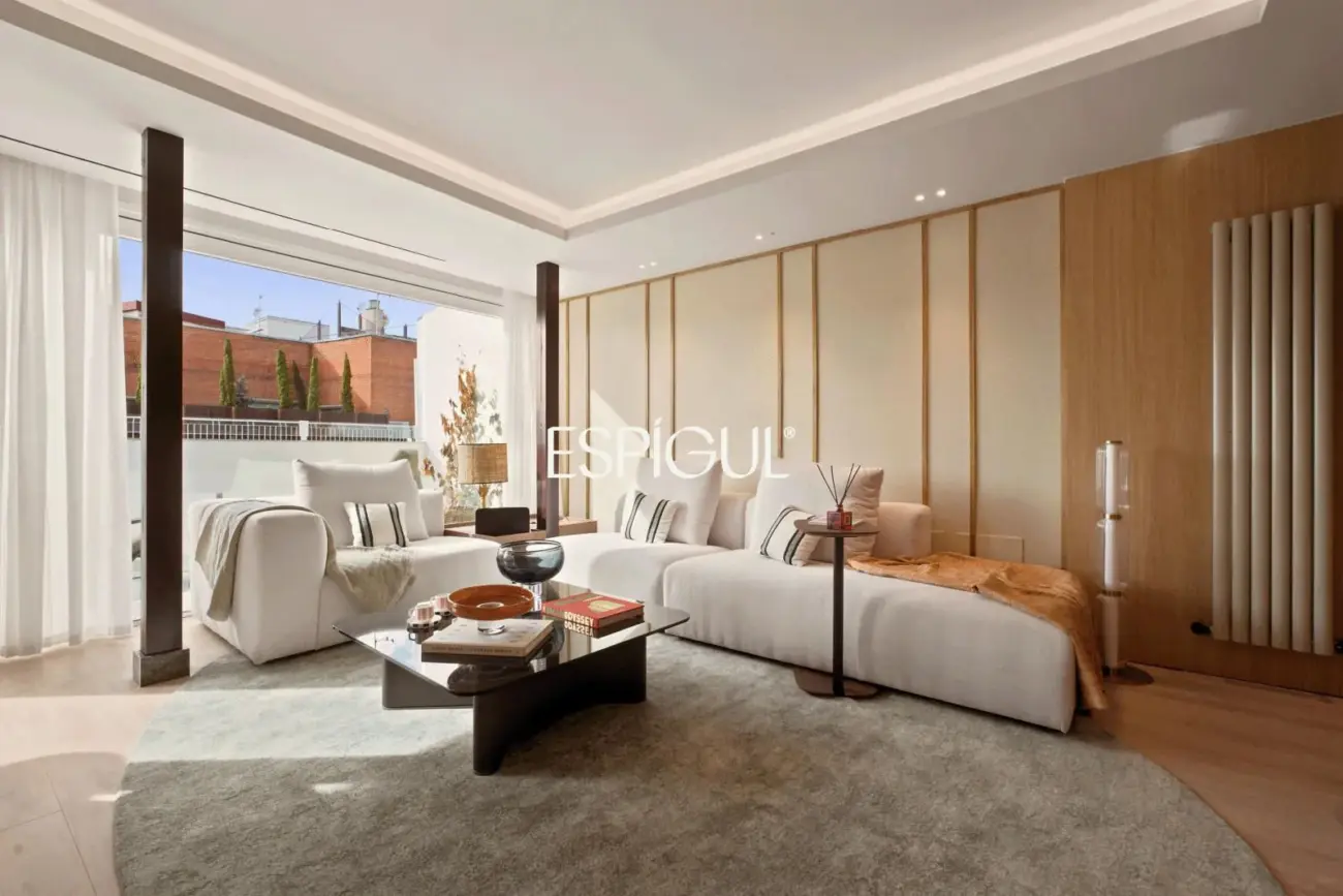 Exklusives Penthouse zum Verkauf mit Terrasse, Garage und Abstellraum in Núñez de Balboa, Recoletos