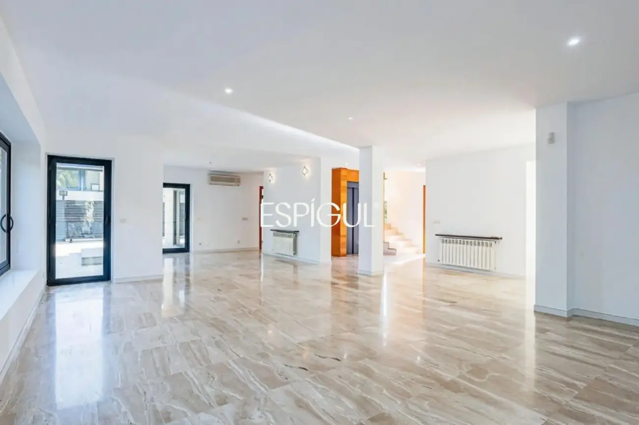 Casa de diseño en venta en Valldoreix – Sant Cugat del vallés