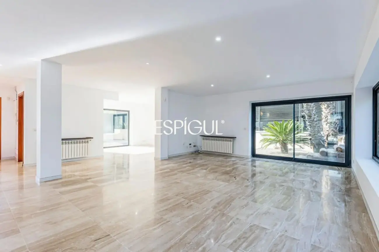 Casa de diseño en venta en Valldoreix – Sant Cugat del vallés