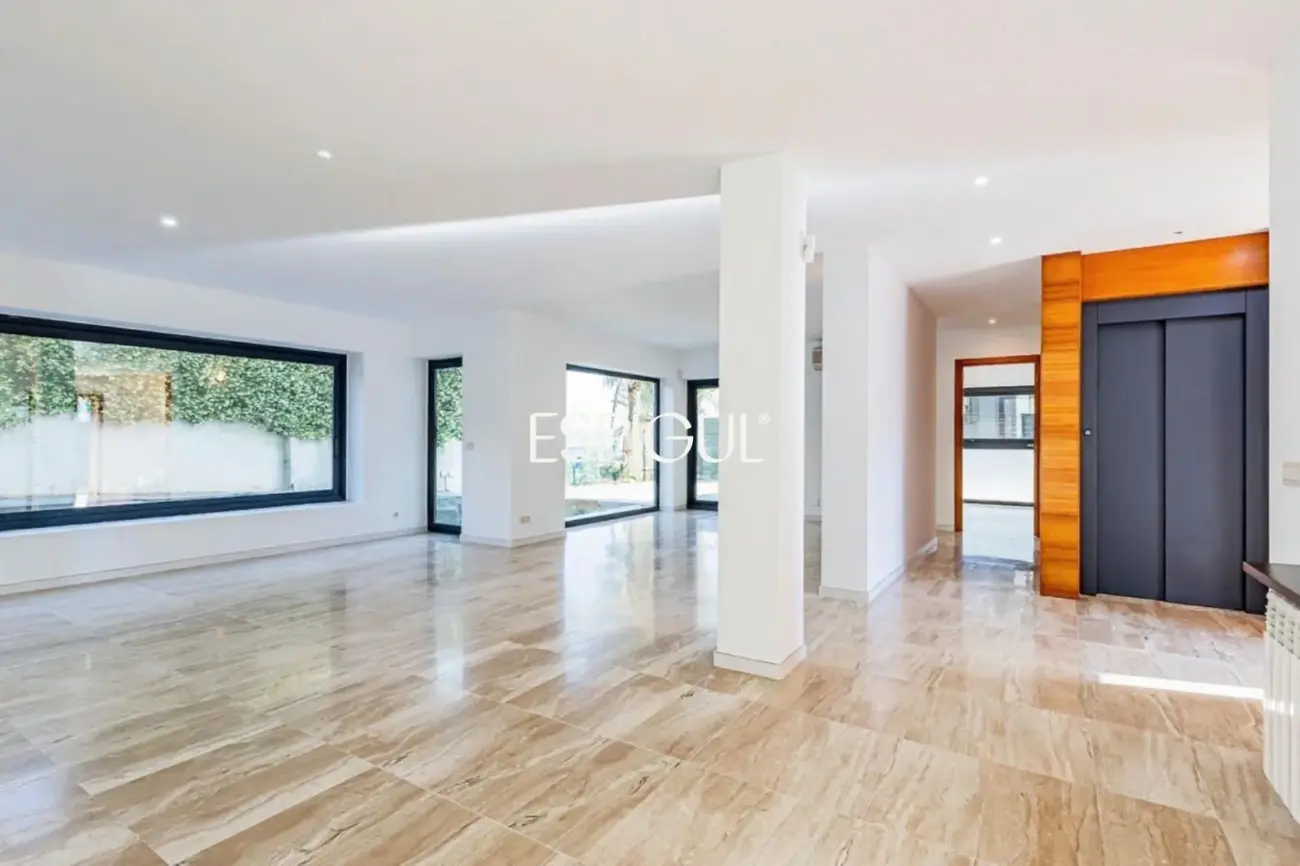 Casa de diseño en venta en Valldoreix – Sant Cugat del vallés