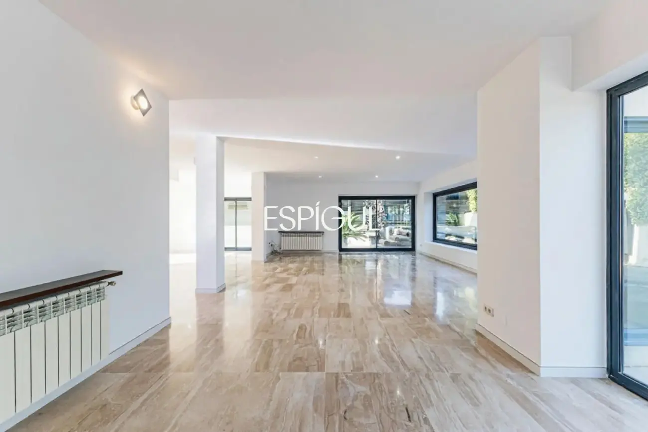 Casa de diseño en venta en Valldoreix – Sant Cugat del vallés
