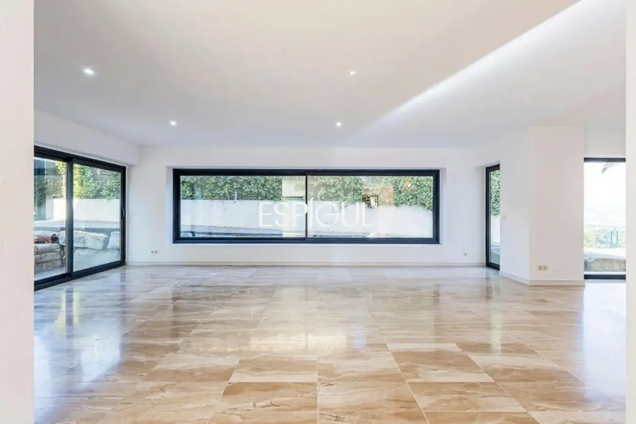 Casa de diseño en venta en Valldoreix – Sant Cugat del vallés