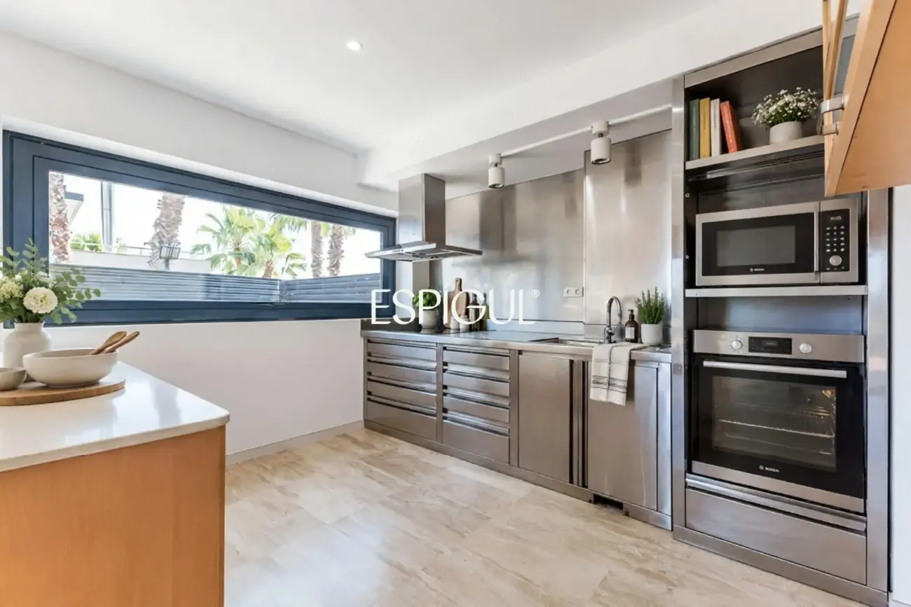 Casa de diseño en venta en Valldoreix – Sant Cugat del vallés