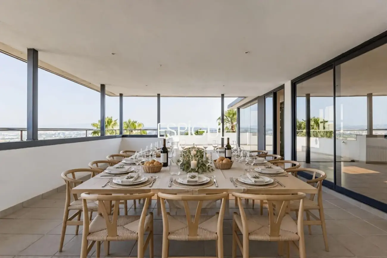 Casa de diseño en venta en Valldoreix – Sant Cugat del vallés