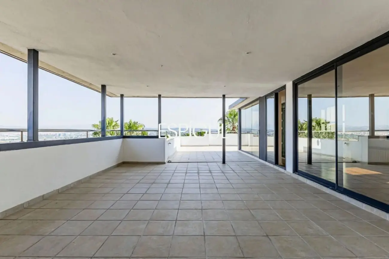 Casa de diseño en venta en Valldoreix – Sant Cugat del vallés