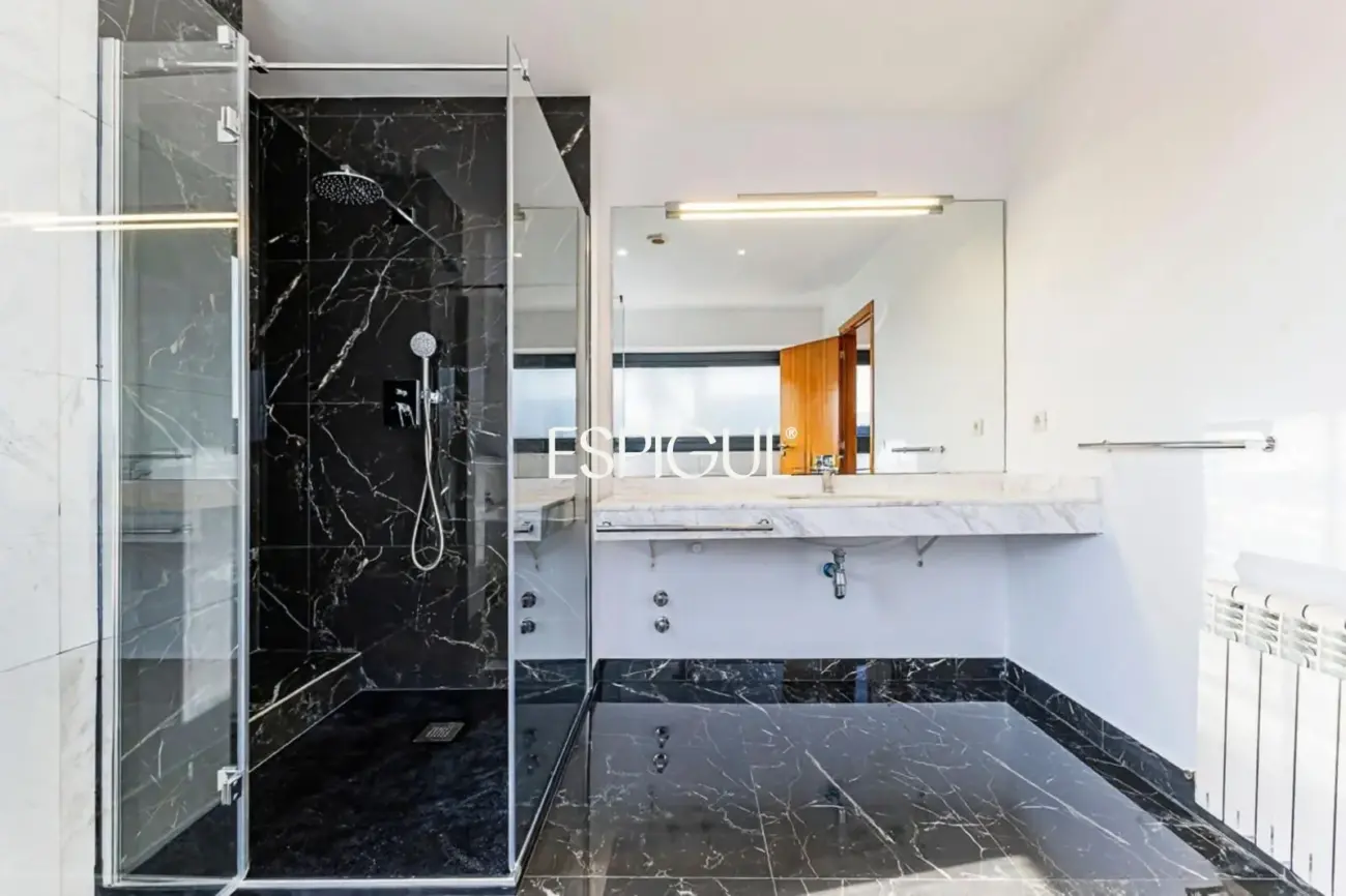 Casa de diseño en venta en Valldoreix – Sant Cugat del vallés