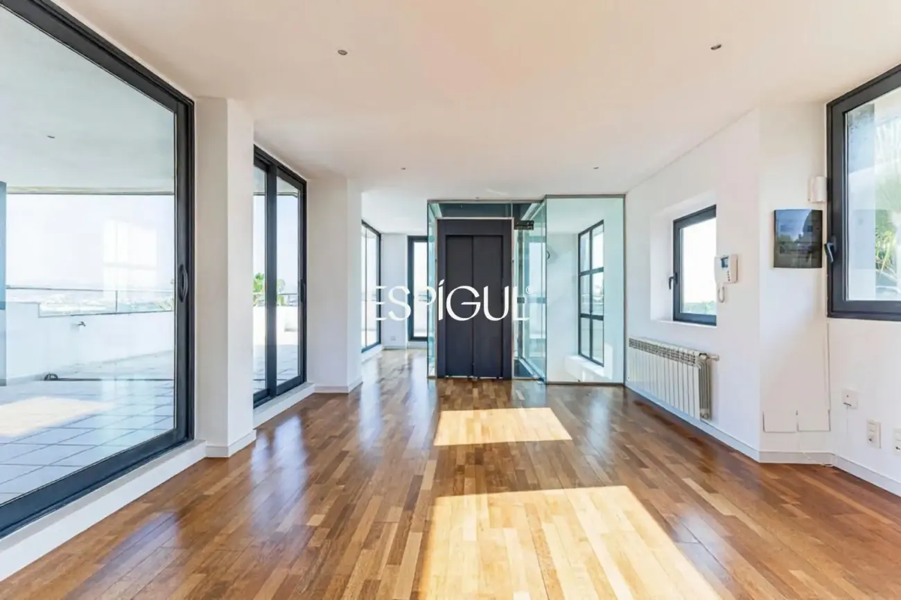 Casa de diseño en venta en Valldoreix – Sant Cugat del vallés