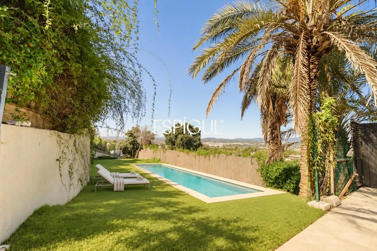 Casa de disseny en venda a Valldoreix – Sant Cugat del Vallès