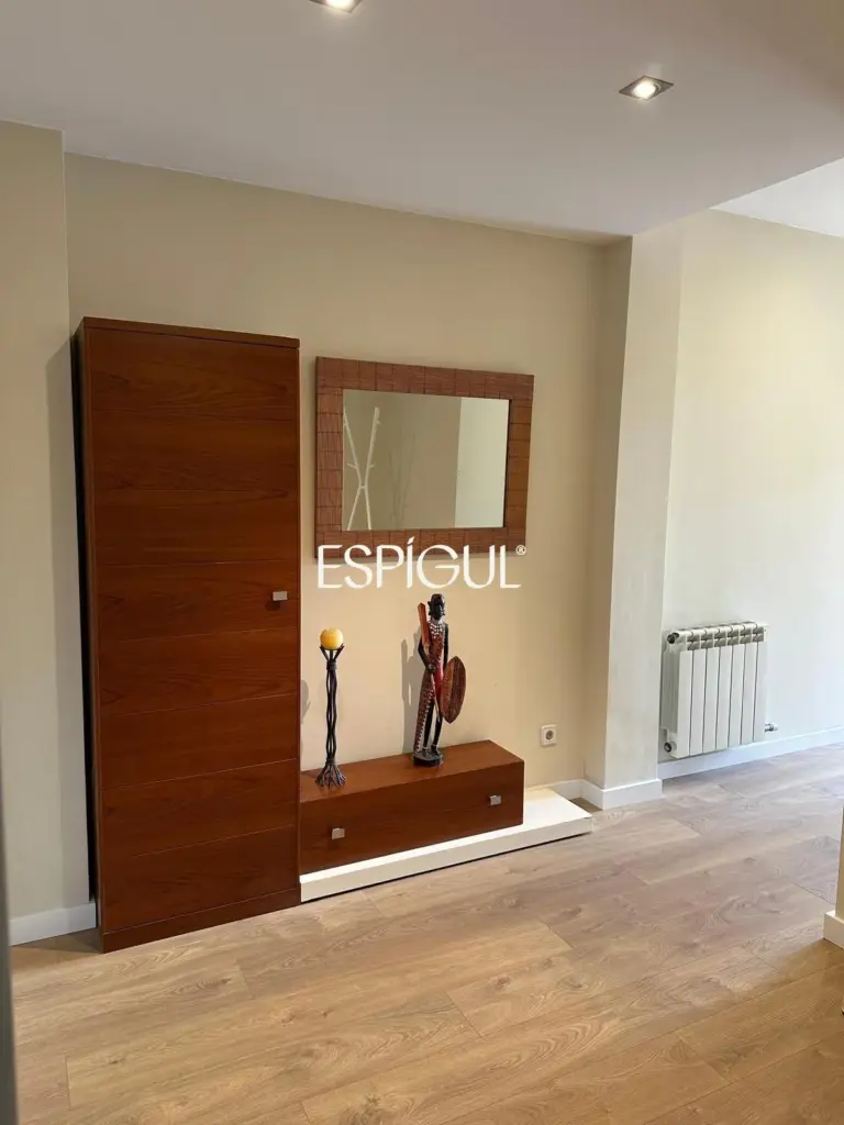 Accueillante maison de 4 chambres à vendre à Vilablareix