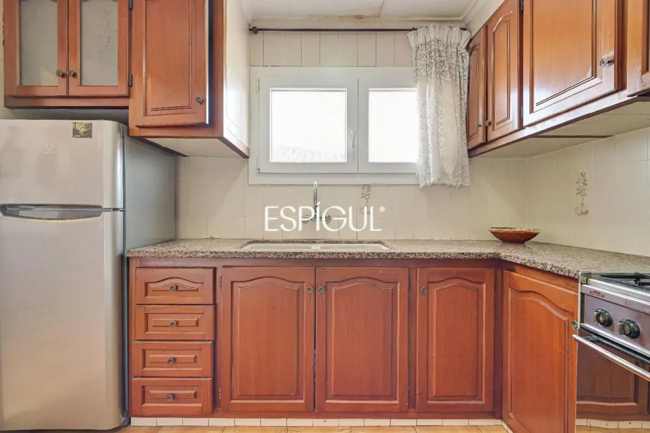 Haus zum Verkauf mit 4 Schlafzimmern in Sant Narcís