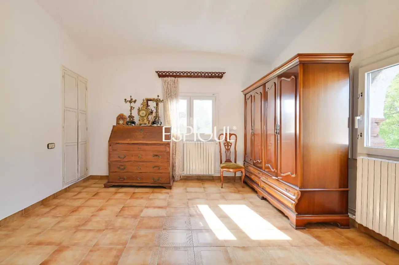 Haus zum Verkauf mit 4 Schlafzimmern in Sant Narcís