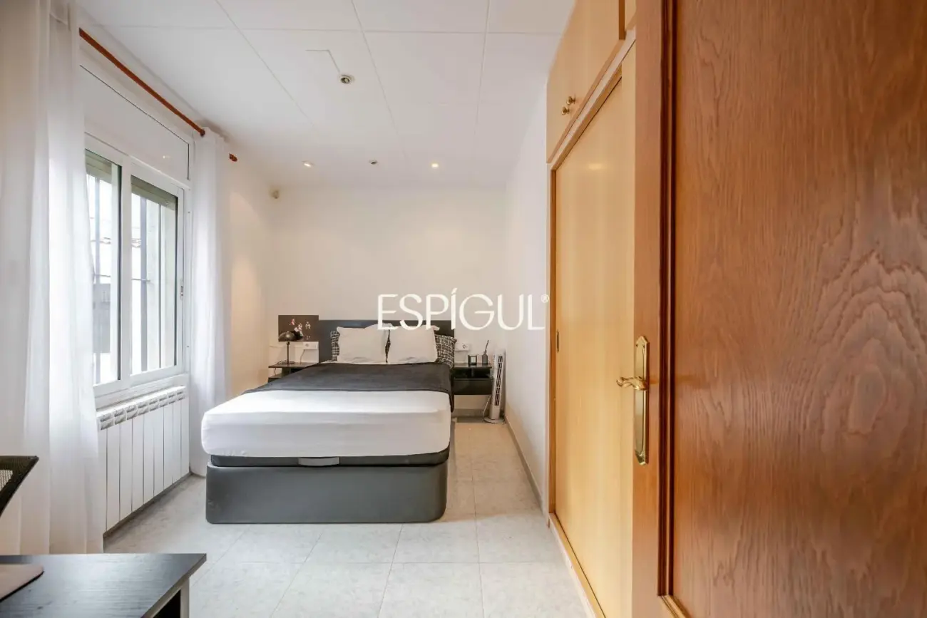 Casa esquinera con gran terraza en Sant Feliu de Guíxols