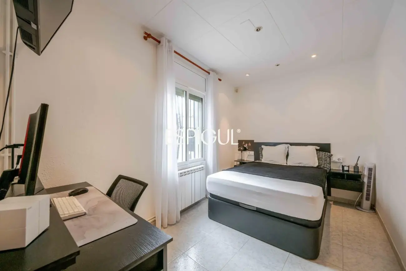 Casa esquinera con gran terraza en Sant Feliu de Guíxols