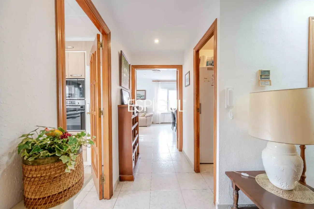 Casa esquinera con gran terraza en Sant Feliu de Guíxols