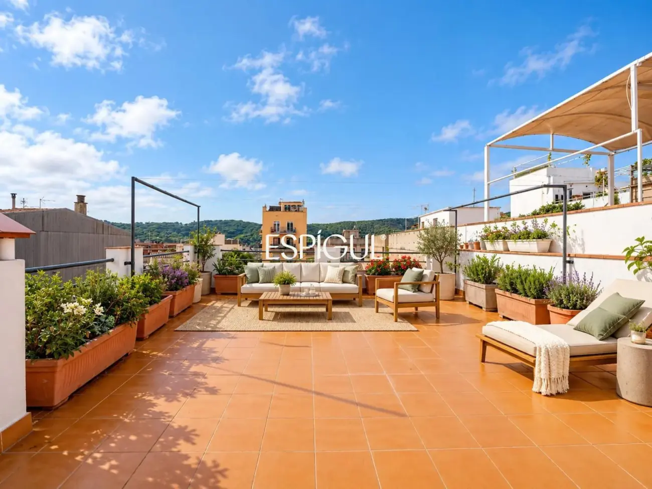 Casa esquinera con gran terraza en Sant Feliu de Guíxols