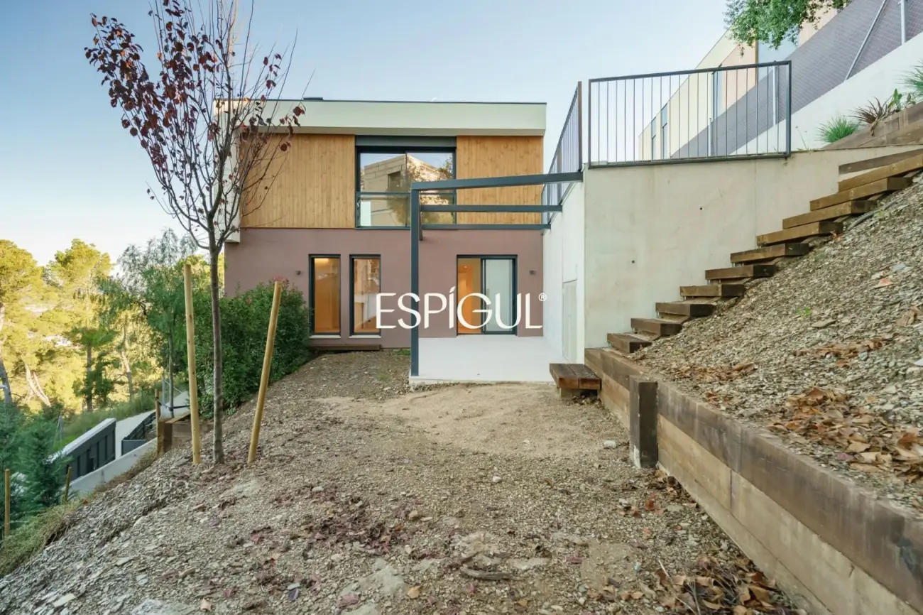 Casa independiente a estrenar en la Floresta, Sant Cugat del Vallés