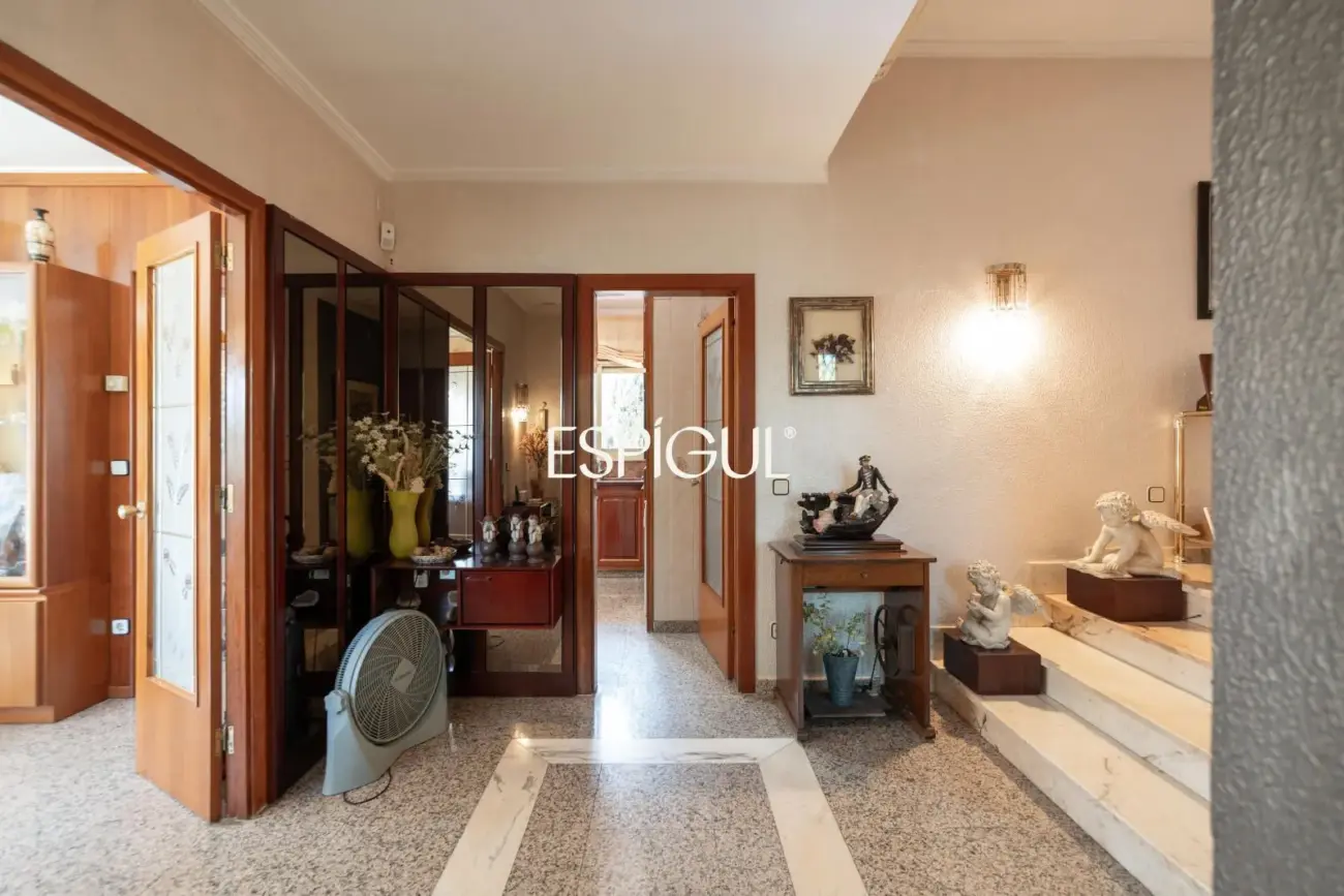 Casa independiente con gran parcela exterior en Mas Aliu