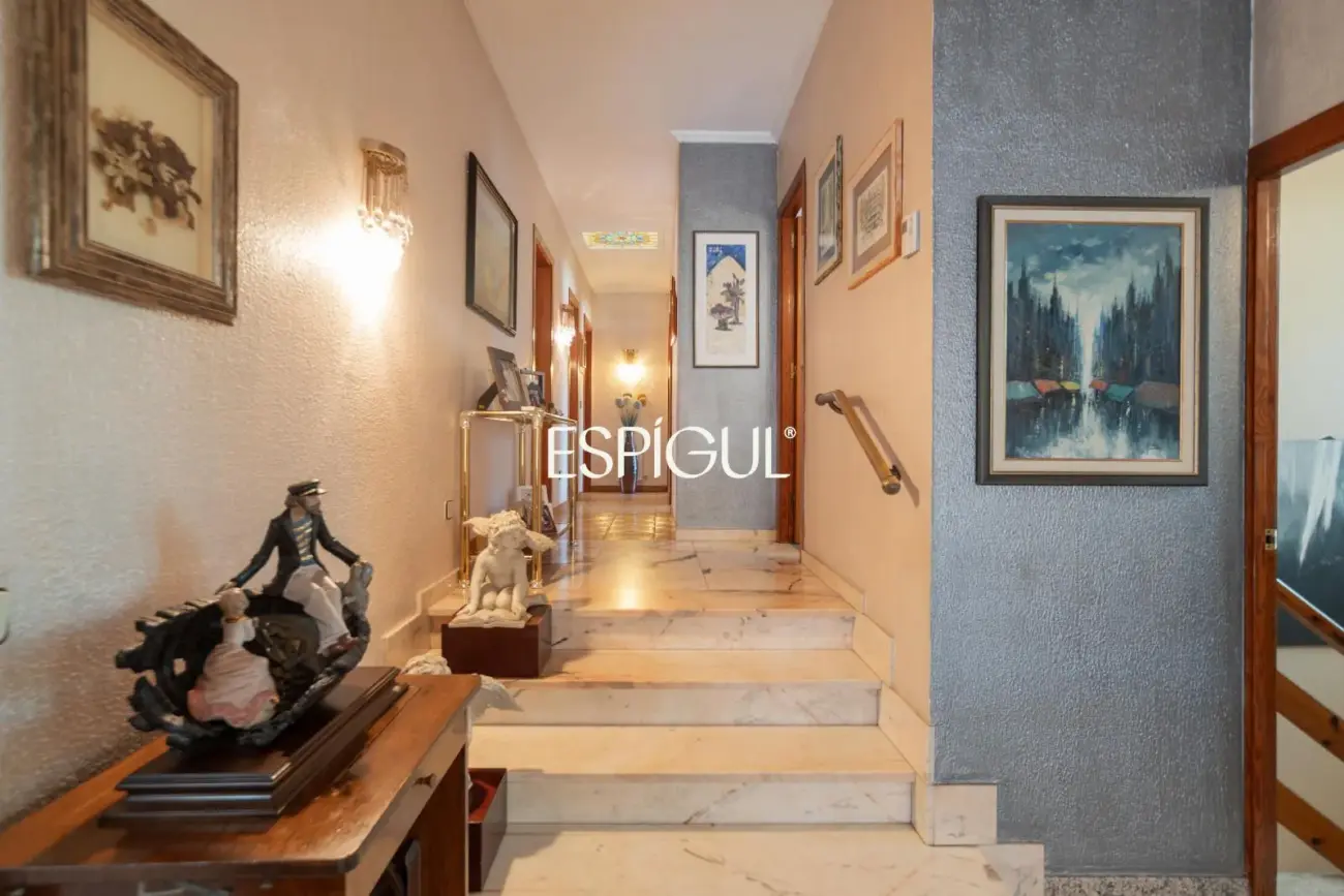 Casa independiente con gran parcela exterior en Mas Aliu