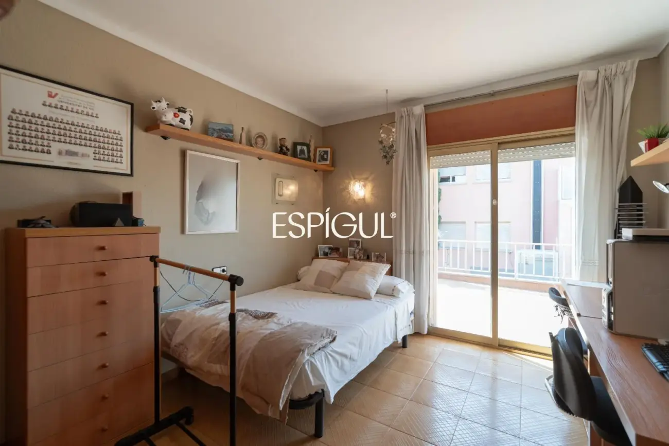 Casa independiente con gran parcela exterior en Mas Aliu