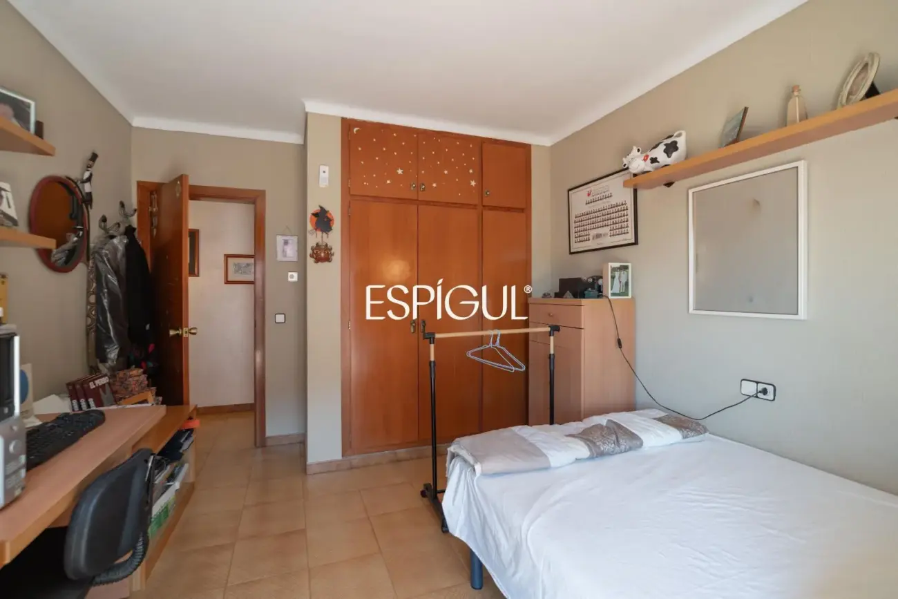 Casa independiente con gran parcela exterior en Mas Aliu