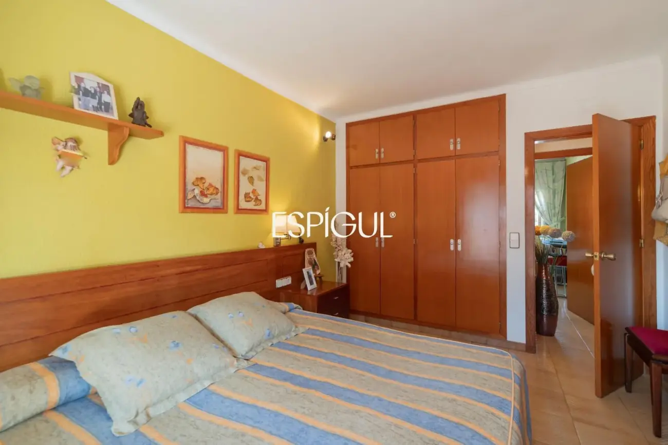 Casa independiente con gran parcela exterior en Mas Aliu