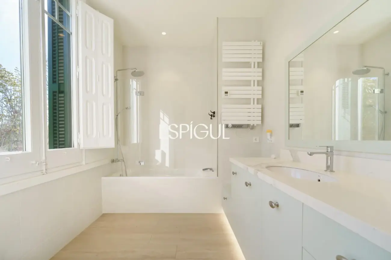 Casa modernista en venta en Parc Central, Sant Cugat del Vallés
