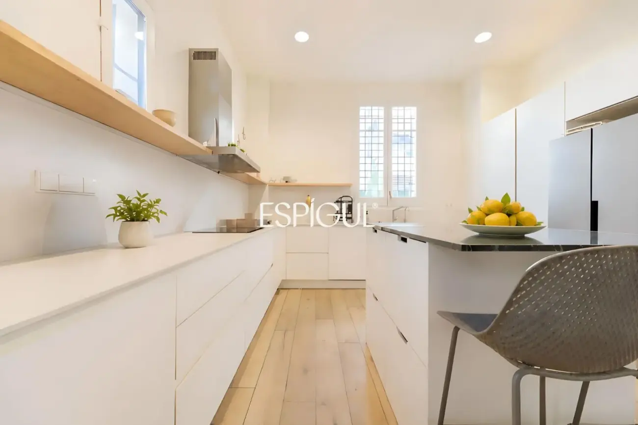 Casa modernista en venta en Parc Central, Sant Cugat del Vallés
