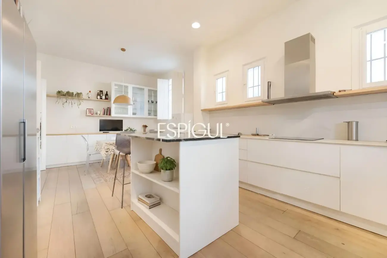 Casa modernista en venta en Parc Central, Sant Cugat del Vallés