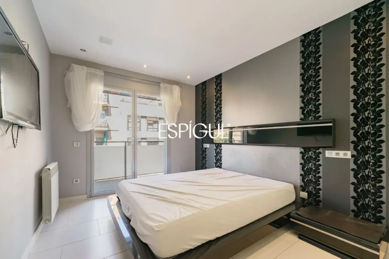 Two homes with a large 100 m² terrace and possibility of joining them together