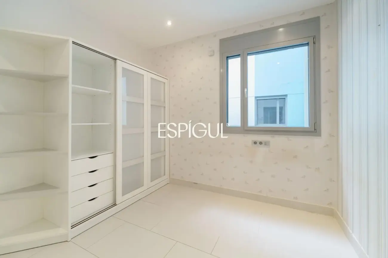 Two homes with a large 100 m² terrace and possibility of joining them together