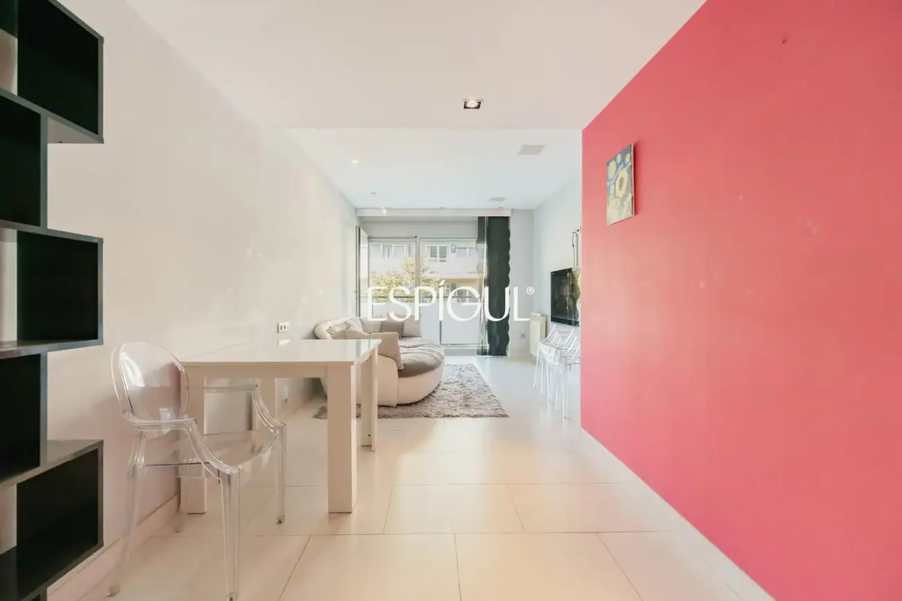 Two homes with a large 100 m² terrace and possibility of joining them together