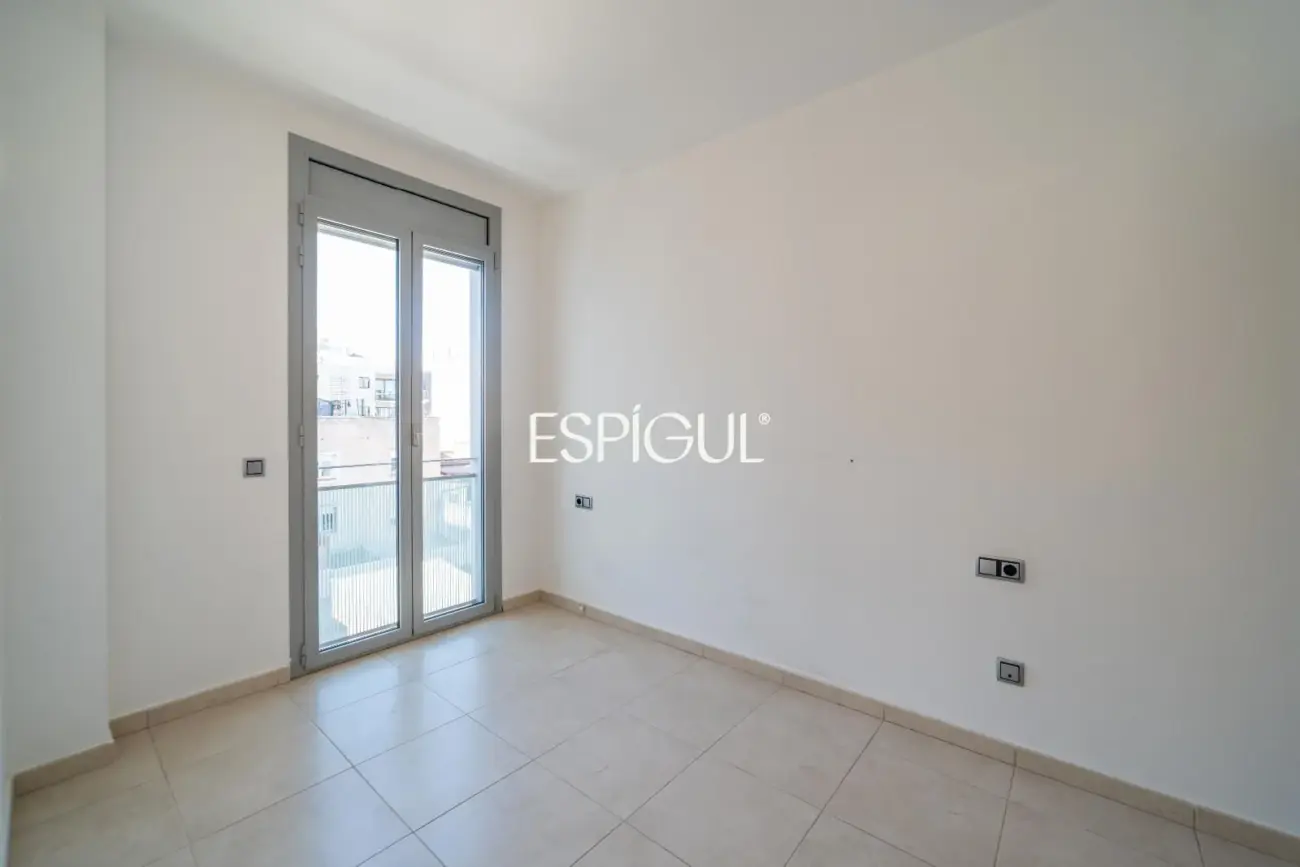 Maisonette-Wohnung mit zwei Zimmern im Zentrum von Girona zu verkaufen